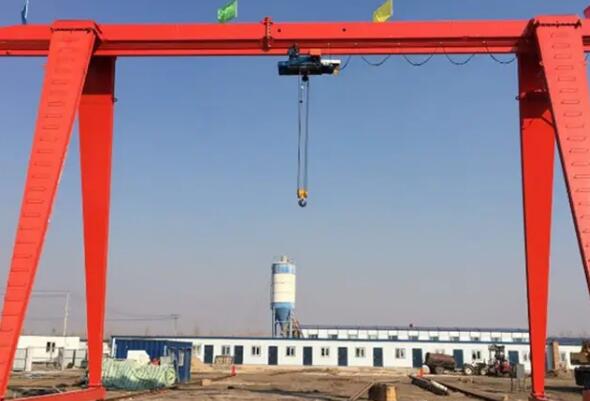 5噸龍門吊的價(jià)格、5噸龍門吊廠家提供詳細(xì)報(bào)價(jià)